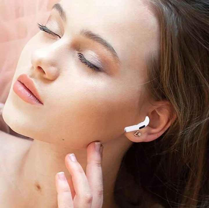 SLUCHAWKI-BEZPRZEWODOWE-LENOVO-HT38-WODOODPORNE-GAMINGOWE-POWERBANK-Transmisja-sygnalu-Bluetooth